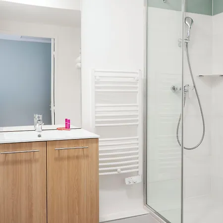 Residhome Quai D'ivry 3*